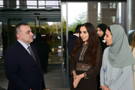Leyla Aliyeva visits Sultan Qaboos Comprehensive Cancer Care and Research Center in Muscat