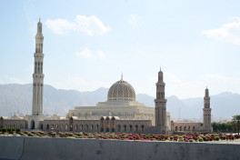 Leyla Aliyeva also visits Sultan Qaboos Grand Mosque in Muscat