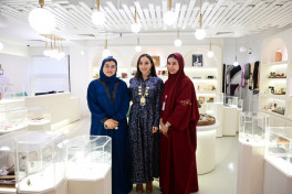 Leyla Aliyeva meets with Chairperson of Small and Medium Enterprises Development Authority of Oman in Muscat