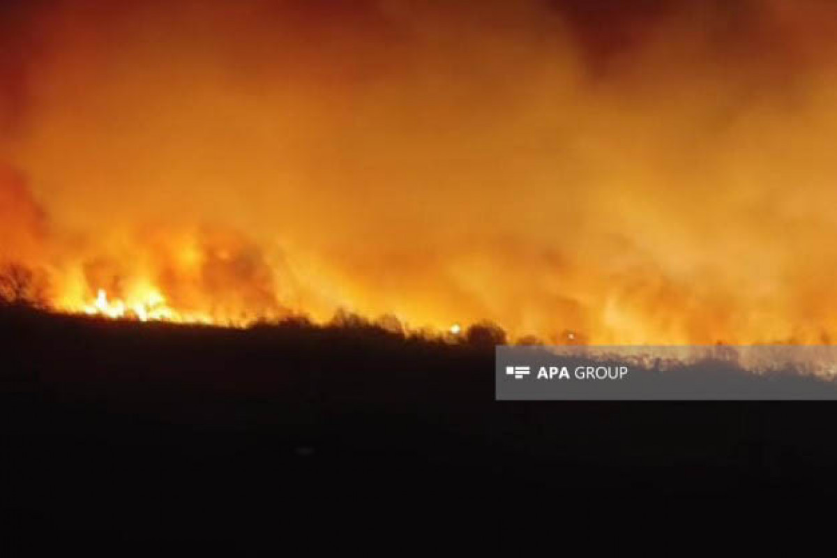 Strong fire breaks out in Azerbaijan