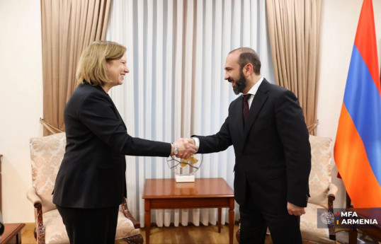 Kristina Kvien, the Ambassador of the United States to Armenia, Armenian Foreign Minister Ararat Mirzoyan