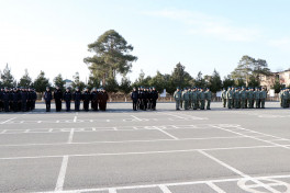 Air Force Commander and Military Prosecutor visit military units -PHOTO 