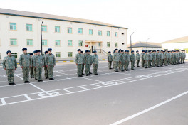 Air Force Commander and Military Prosecutor visit military units -PHOTO 