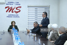 Azerbaijan Press Council restructures language commission -PHOTO 