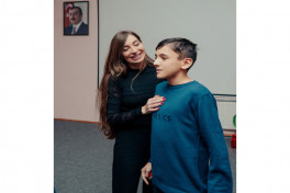 Arzu Aliyeva and Alena Aliyeva visit Shelter and Social Rehabilitation Institution for Vulnerable Groups-PHOTO 