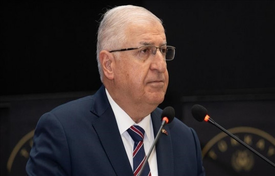 Turkish, Syrian defense ministers discuss latest developments in Syria