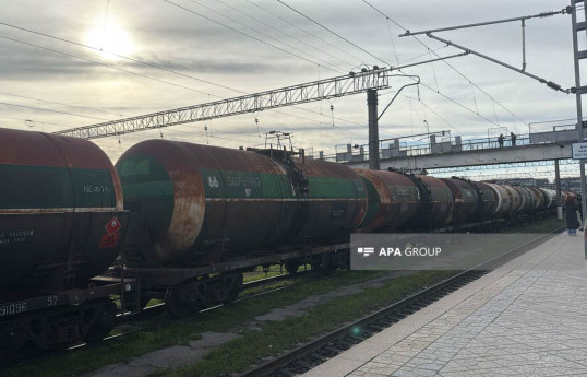 Azerbaijan sends another fuel shipment to Armenia-PHOTO 