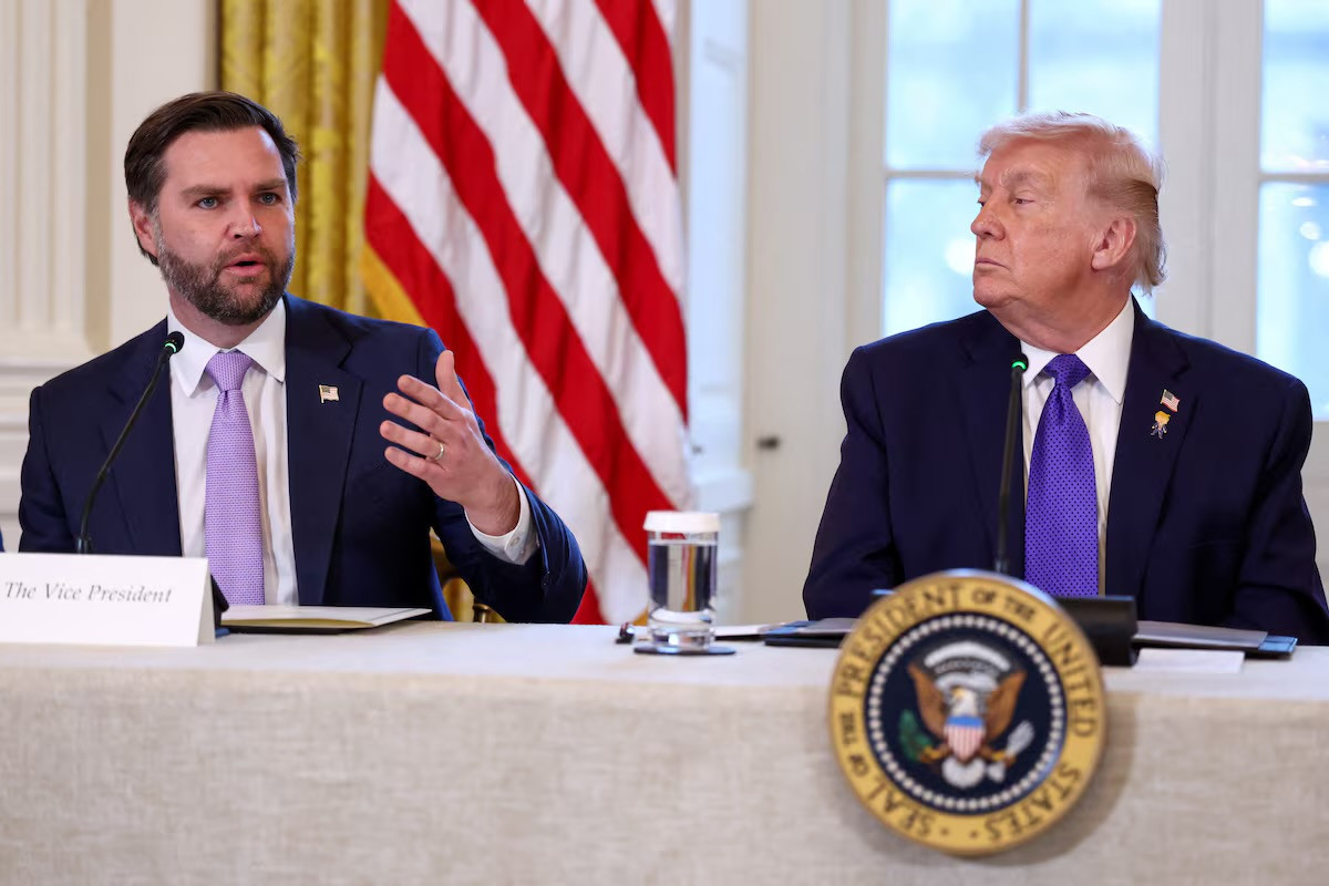 US officials, Vance urge Trump to try diplomacy before strikes on Iran