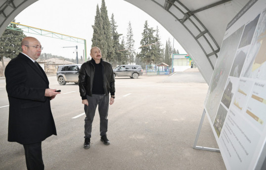 President Ilham Aliyev, Chairman of the State Committee for Urban Planning and Architecture Anar Guliyev