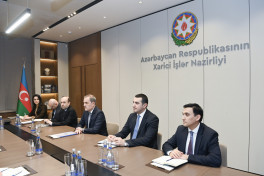 Azerbaijani FM briefs EU official on Azerbaijan-Armenia peace process