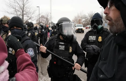 US justice department investigating Minnesota Democrats over alleged obstruction of ICE