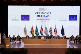 EU, Mercosur sign free trade agreement