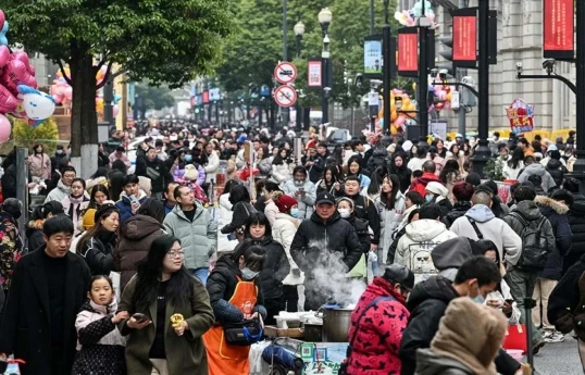 China’s population falls by 3.39 million in 2025