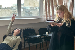 Rehearsals begin for Chekhov’s “The Bear” in Baku