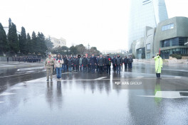 Azerbaijan observes moment of silence for 20 January martyrs-PHOTO 