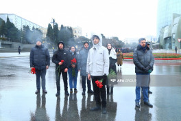 Azerbaijan observes moment of silence for 20 January martyrs-PHOTO 