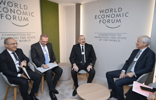 President Ilham Aliyev met with Chairman and Chief Executive Officer of JPMorgan in Davos