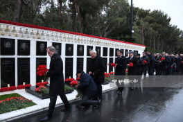 Azerbaijan's state and government officials visit Alley of Martyrs-PHOTO 