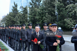 Azerbaijan's state and government officials visit Alley of Martyrs-PHOTO 