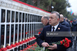 Azerbaijan's state and government officials visit Alley of Martyrs-PHOTO 