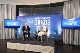 President Ilham Aliyev was interviewed by Euronews TV in Davos -PHOTO -UPDATED 