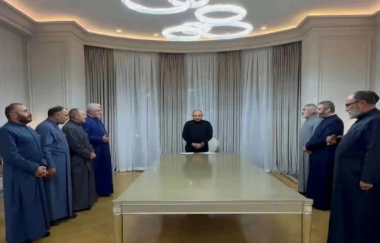 Bishops supporting Pashinyan urge clergy not to attend Karekin II’s meeting