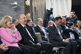 President Ilham Aliyev attended “Azerbaijan Executive Breakfast” event in Davos