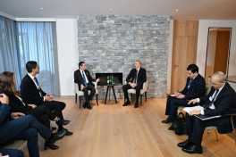 President Ilham Aliyev met with President of the State of Israel in Davos