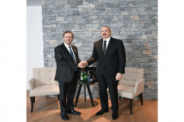 President Ilham Aliyev met with President of the State of Israel in Davos