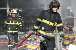 Fire at commercial property on Ziya Bunyadov Avenue in Baku fully extinguished -PHOTO -VIDEO 