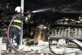 Fire at commercial property on Ziya Bunyadov Avenue in Baku fully extinguished -PHOTO -VIDEO 