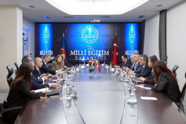 Emin Amrullayev met with Turkish Minister of National Education