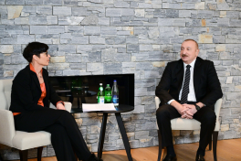 President Ilham Aliyev met with European Commissioner for Enlargement Marta Kos in Davos