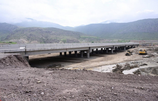 Construction of Aghband-Kelaleh bridge is planned to be completed by Novruz holiday