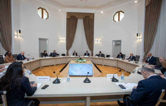 Azerbaijan discussed  co-op opportunities with World Bank on “Caspian-Black Sea-Europe Green Energy Corridor” project