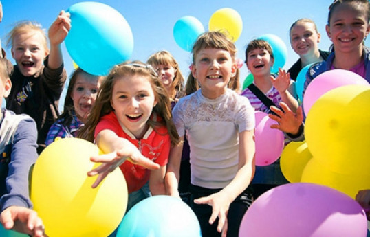 Azerbaijan parliament receives draft law on children’s rights
