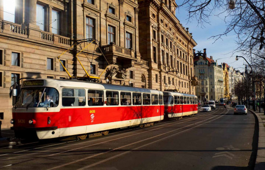 Baku to design five tram lines and three depots