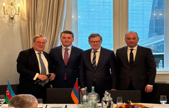 Chairman of the German Parliament's Committee on Foreign Affairs Armin Laschet, Azerbaijan’s Ambassador to Germany Nasimi Aghayev, German Foreign Minister Johann Wadephul,  Armenia’s Ambassador to Germany Viktor Yengibaryan