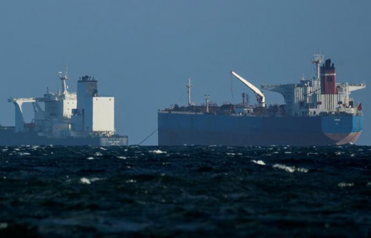 US to hand over seized tanker to Venezuela for first time