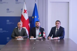 ADY, Georgian Railways sign agreements  on BTK line