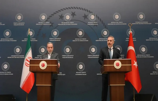 Iranian Foreign Minister Abbas Araghchi, Turkish Foreign Minister Hakan Fidan