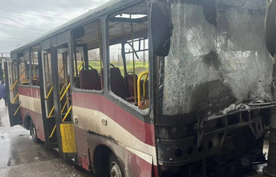 Russian shelling hits passenger bus in Kherson, 1 killed, 5 injured