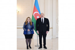 President Ilham Aliyev accepted credentials of Greece's newly appointed ambassador -UPDATED 