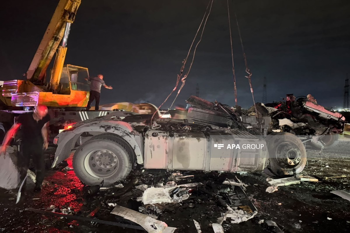 Fuel tanker truck and locomotive collusion in Azerbaijan leaves one injured -<span class="red_color">PHOTO-<span class="red_color">VIDEO