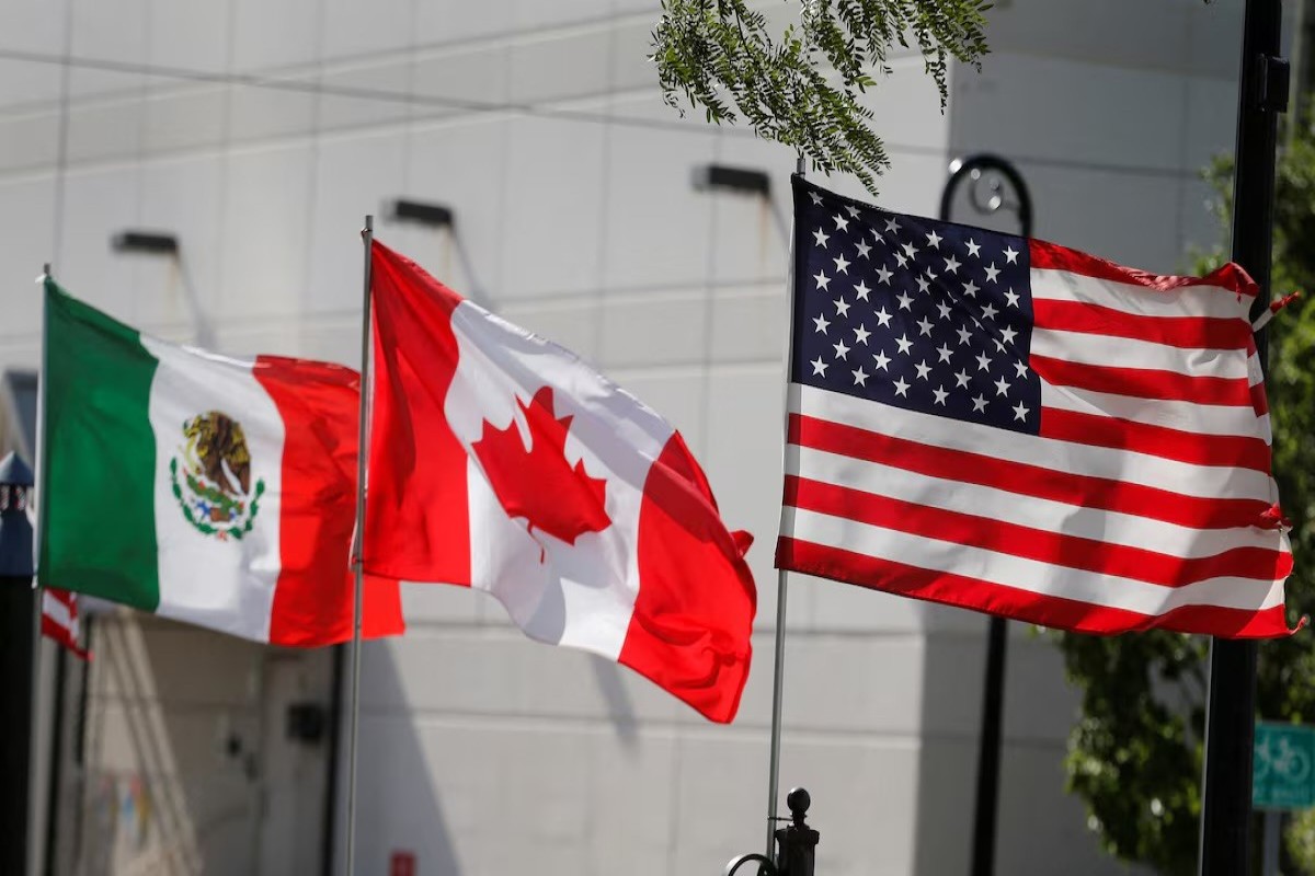US declines to extend North American trade deal, starting clock to end it while seeking changes
