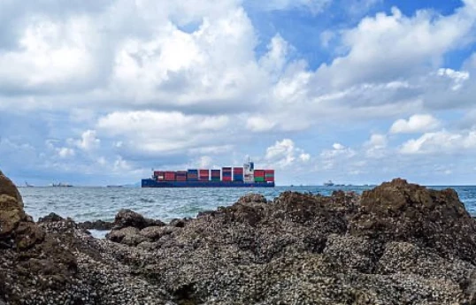 Mehr: Foreign cargo ship runs aground after leaving Iran-designated route in the Strait of Hormuz