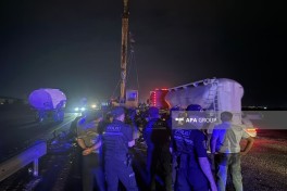 Fuel tanker truck and locomotive collusion in Azerbaijan leaves one injured -PHOTO -VIDEO 
