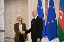 President Ilham Aliyev held one-on-one meeting with President of the European Commission