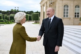 President Ilham Aliyev held one-on-one meeting with President of the European Commission