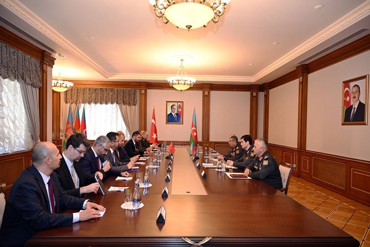 Azerbaijan and Türkiye discuss military cooperation